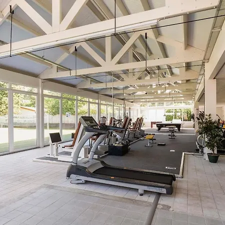 Chalet Gezellig Op En Goed Onderhouden Park *